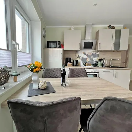 Ferienwohnung Hafenblick - Wunderbare Erholung Am Hafen Norddeich  Exterior foto